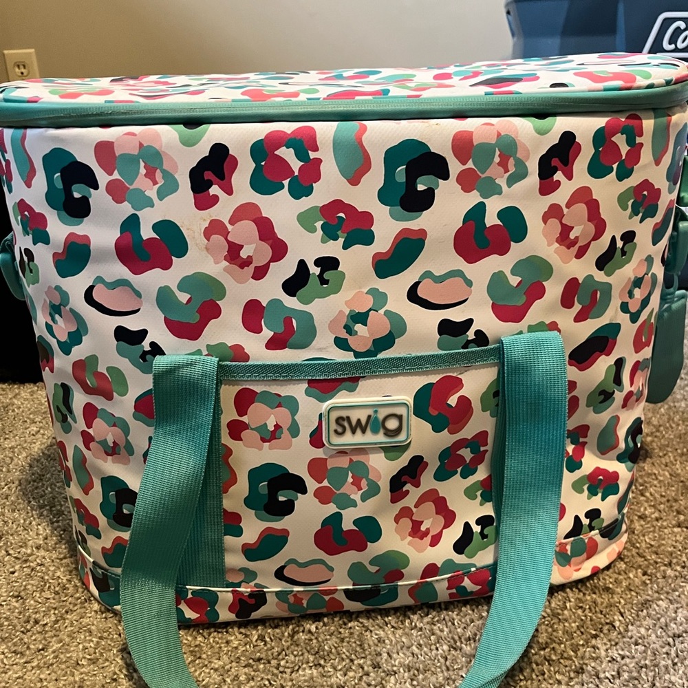 Swig Cooler